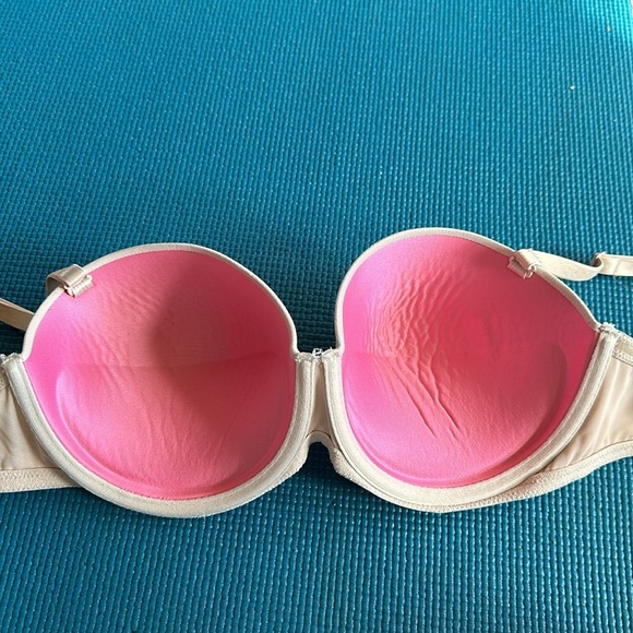 Victoria’s Secret Pink Wear Everywhere Strapless Push Up Bra 36D Nude Beige - Picture 9 of 11